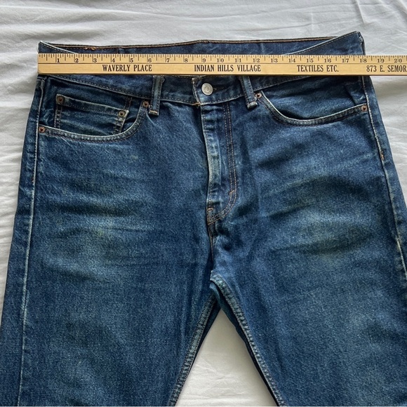 Levi's 505 Jeans Men's 34x32 Dark Blue Wash Straight Regular Fit Denim - Picture 5 of 7